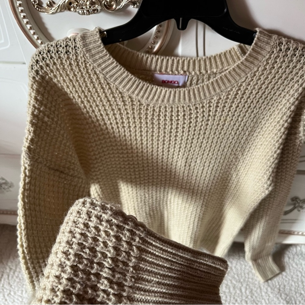 BONGO Textured Knit Cream Sweater